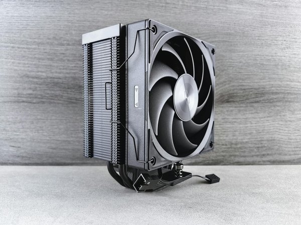 Comment choisir un bon moniteur pour une utilisation en extérieur avec une visibilité optimale ?